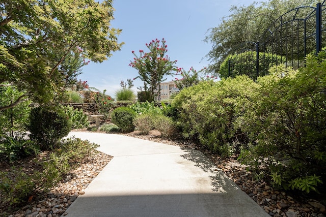 3363 Cascades Blvd, Tyler, TX 75709 - view of home's community