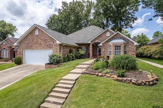 629 Whiteoak Ln, Tyler, TX 75703 - single story home featuring brick siding, a front yard, driveway, and a garage