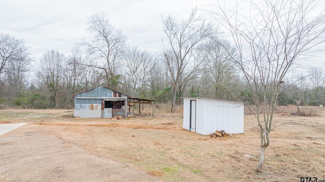 view of outdoor structure