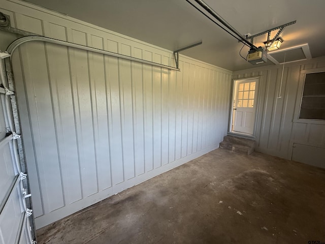 2533 Chelsea Dr, Tyler, TX 75701 - garage featuring a garage door opener