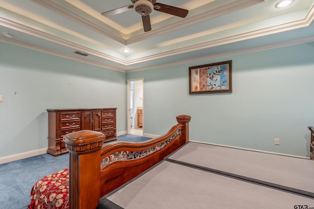 3072 Yasmeen Cir, Flint, TX 75762 - bedroom with carpet, ornamental molding, a tray ceiling, baseboards, and recessed lighting