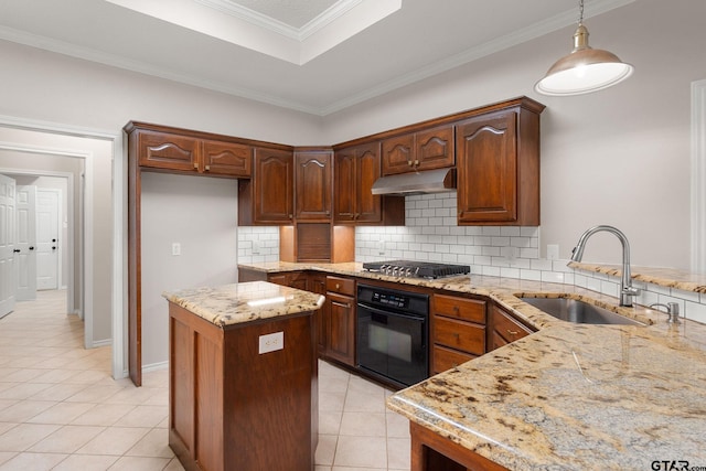 kitchen with sink, stainless steel gas cooktop, tasteful backsplash, oven, and ornamental molding