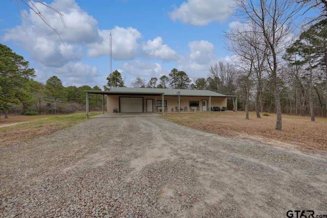 view of front of home featuring a garage