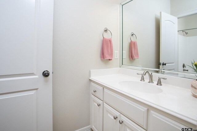 11208 Marsh Wren Cir, Flint, TX 75762 - bathroom featuring vanity