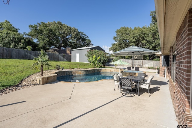 702 Jaxon Dr, Whitehouse, TX 75791 - view of pool featuring a patio area, a fenced backyard, outdoor dining area, and an outbuilding
