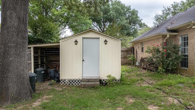18400 Woodhollow Dr, Flint, TX 75762 - view of shed featuring entry steps
