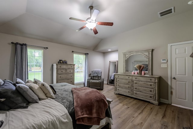 21327 Altuda Ln, Flint, TX 75762 - bedroom featuring lofted ceiling, light wood-type flooring, and ceiling fan