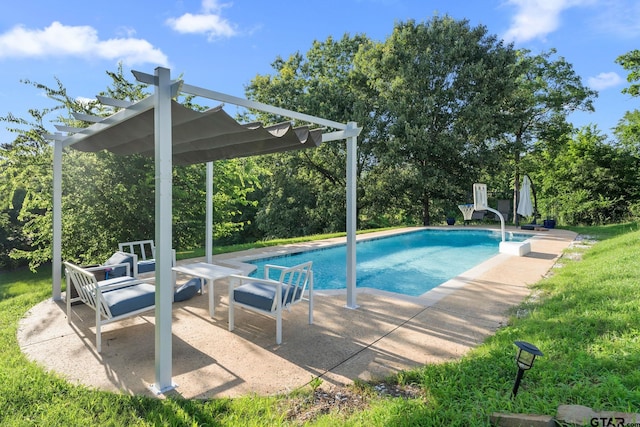 7031 Ridge Place Cir, Tyler, TX 75703 - swimming pool featuring a pergola, a patio, and view of wooded area