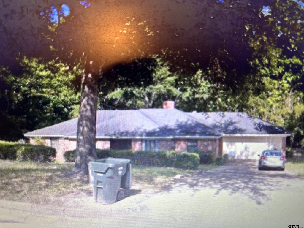 712 Leon Dr, Tyler, TX 75702