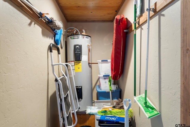 111 Little River Bnd, Quitman, TX 75783 - utilities featuring electric water heater