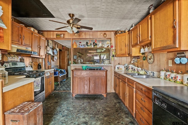 500 W Mclean St, Talco, TX 75487 - kitchen with stainless steel gas range, under cabinet range hood, a sink, black dishwasher, and ceiling fan
