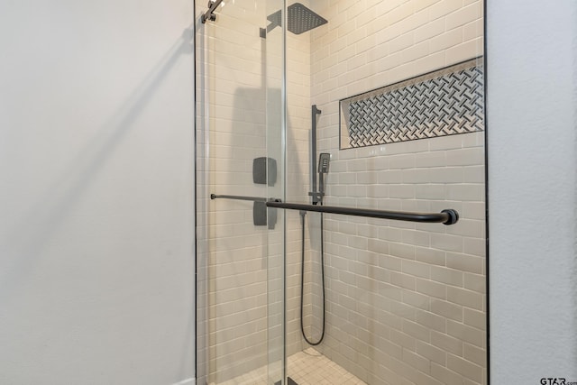 7306 Tule Creek Ln, Tyler, TX 75703 - full bath with a stall shower
