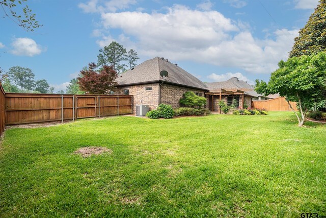 936 Cambridge Bnd, Tyler, TX 75703 - view of yard with cooling unit