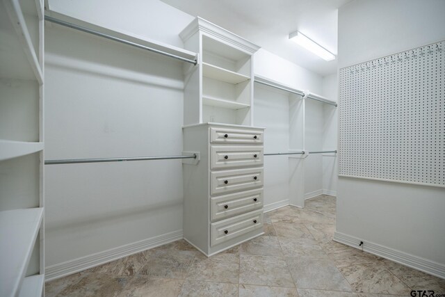 936 Cambridge Bnd, Tyler, TX 75703 - view of spacious closet