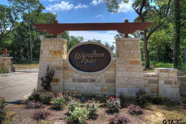 20610 Wycliff Dr, Chandler, TX 75758