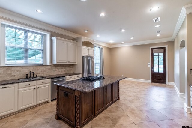 12260 Jazmin Cir, Flint, TX 75762 - walk in closet with carpet