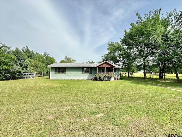 101 Taylor St, Como, TX 75431 - photo 1