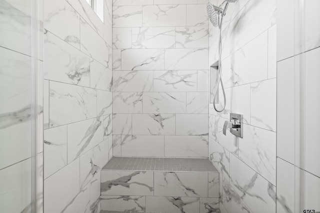 4645 Cascades Blvd, Tyler, TX 75709 - full bath featuring tiled shower