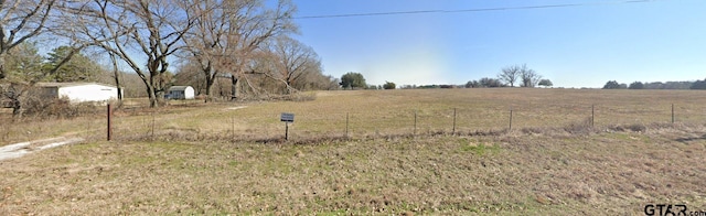 Listing photo 2 for 20229 County Road 150, Flint TX 75762