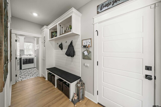 15920 Shepards Gln, Lindale, TX 75771 - mudroom with recessed lighting and light wood-style floors