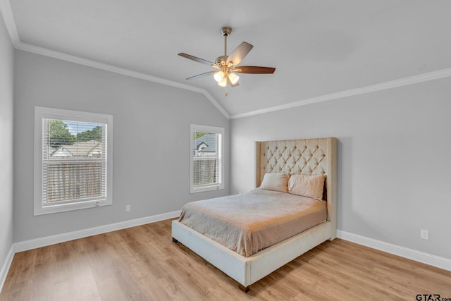 19175 Seneca Dr, Flint, TX 75762 - bedroom with light wood-style flooring, lofted ceiling, crown molding, and a ceiling fan