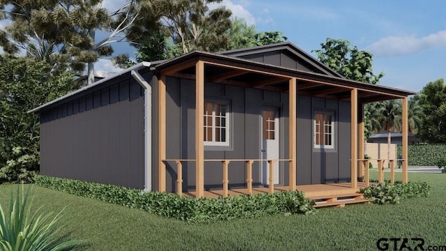 view of outdoor structure