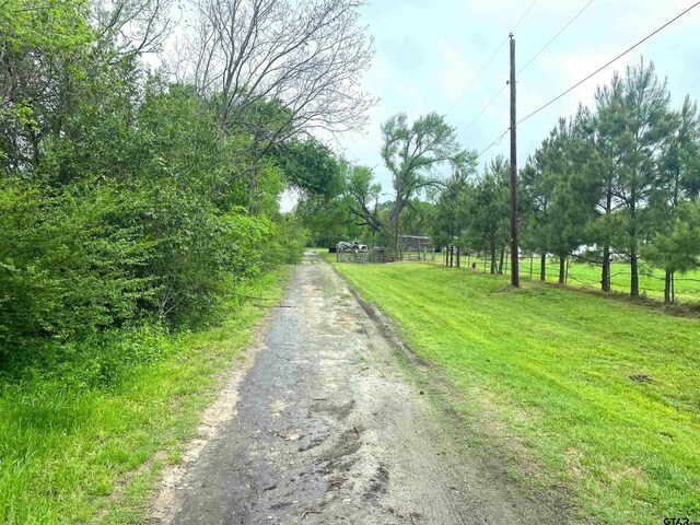 205 N Sixth St, Mexia, TX 76667 - view of road