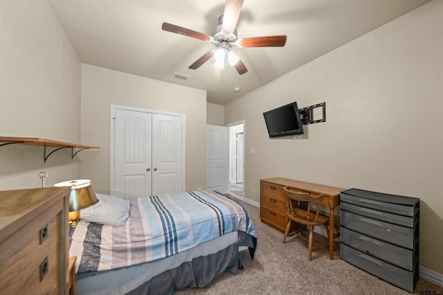2531 Guinn Farms Rd, Tyler, TX 75707 - bedroom with carpet floors, a closet, a ceiling fan, and baseboards