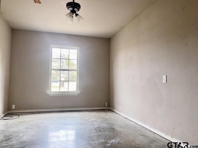 801 N Lide Ave, Mount Pleasant, TX 75455 - photo 9