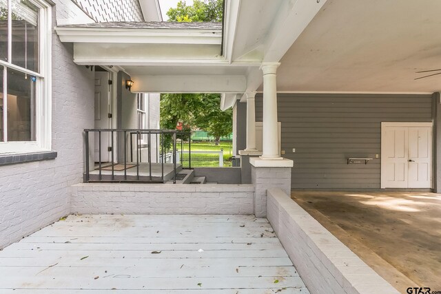 293 S Barron, Rusk, TX 75785 - view of wooden deck
