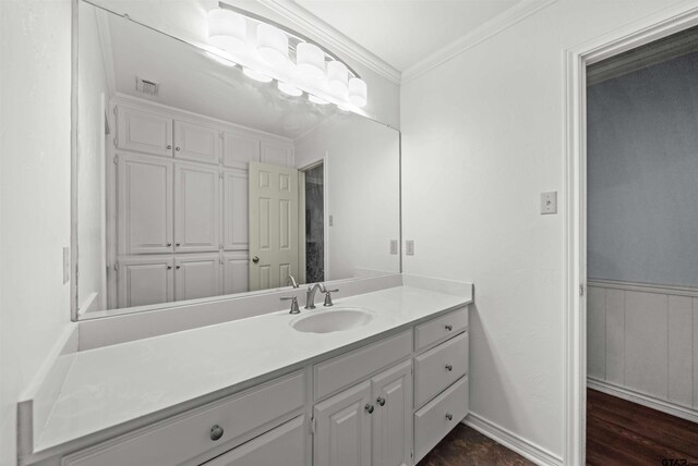 1261 Luann Ln, Tyler, TX 75703 - view of walk in closet