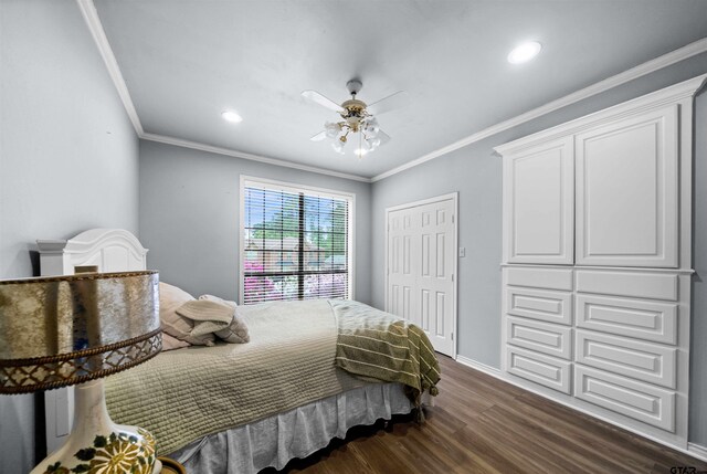 1261 Luann Ln, Tyler, TX 75703 - bathroom with vanity and ornamental molding