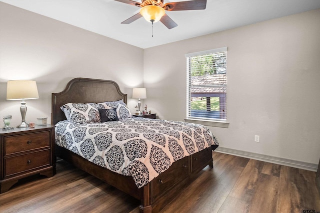 bedroom with wood finished floors, baseboards, and ceiling fan