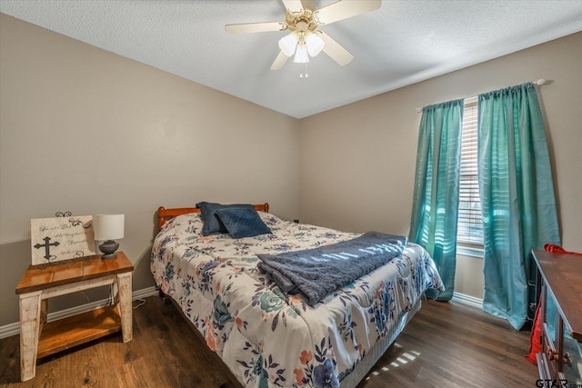119 Vz County Road 4833, Chandler, TX 75758 - bedroom with baseboards, multiple windows, and wood finished floors