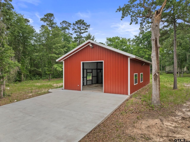 view of outbuilding with a garage