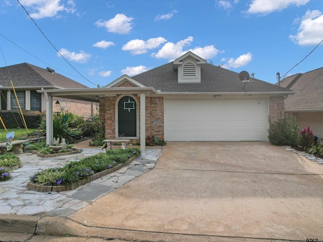 view of front facade with a garage