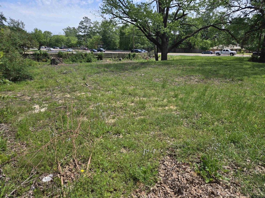 3720 Birdwell Dr, Tyler, TX 75701