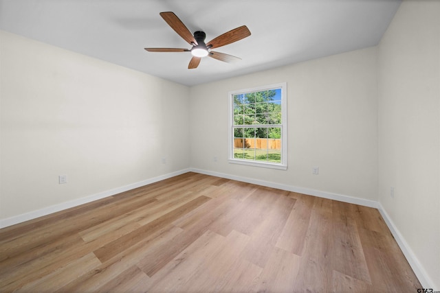 912 S Palmer Ave, Tyler, TX 75701 - empty room with light wood-type flooring and ceiling fan