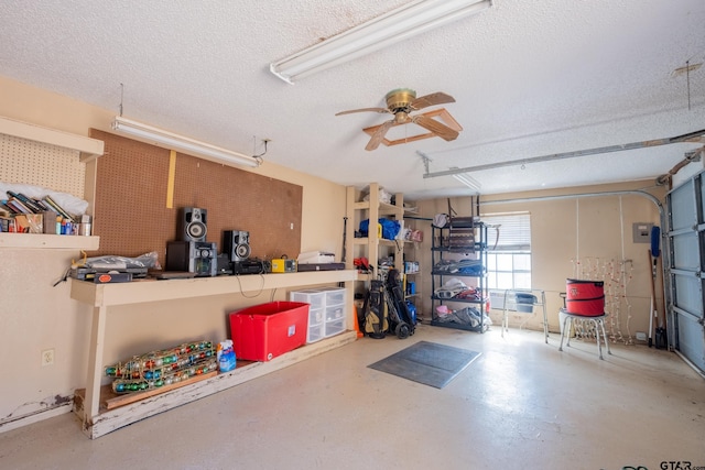 garage featuring ceiling fan