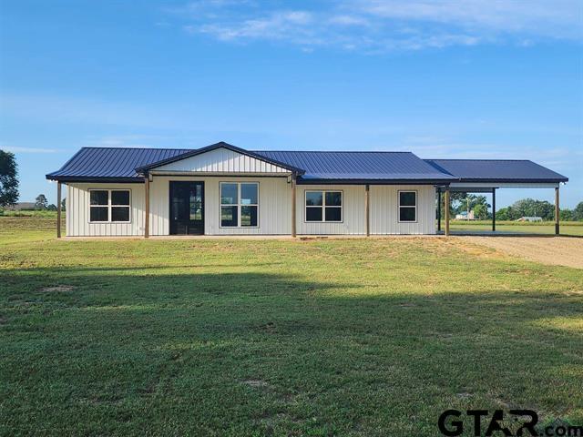 235 County Road 3105, Pittsburg, TX 75686 - photo 1