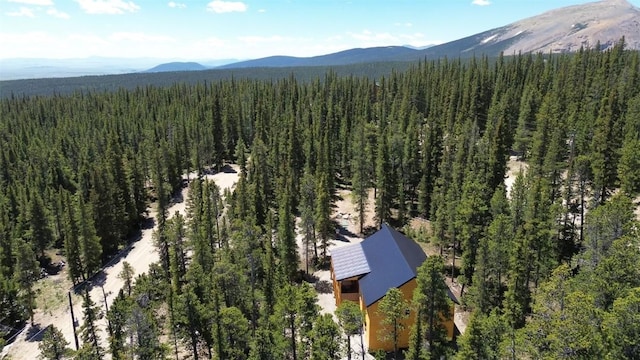 bird's eye view featuring a mountain view