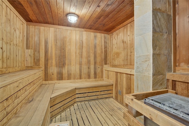 view of sauna / steam room