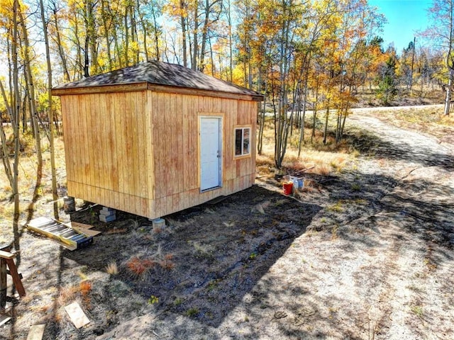 view of outbuilding