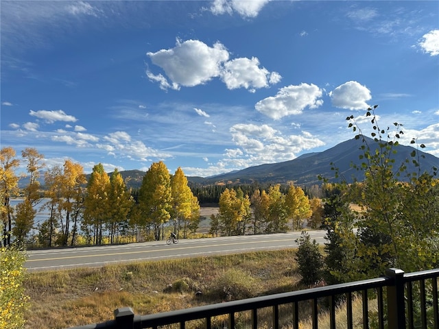 property view of mountains