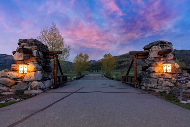 Listing photo 3 for 33400 Painted Pony Ln, Steamboat Springs CO 80487