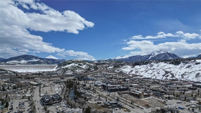 property view of mountains