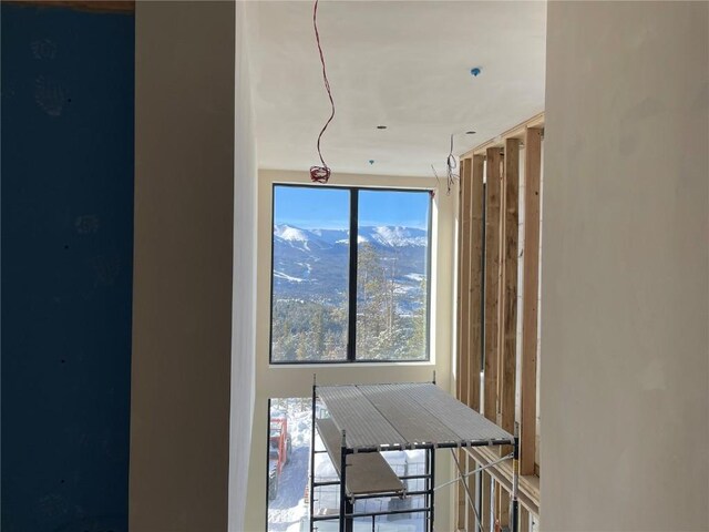 view of unfurnished dining area