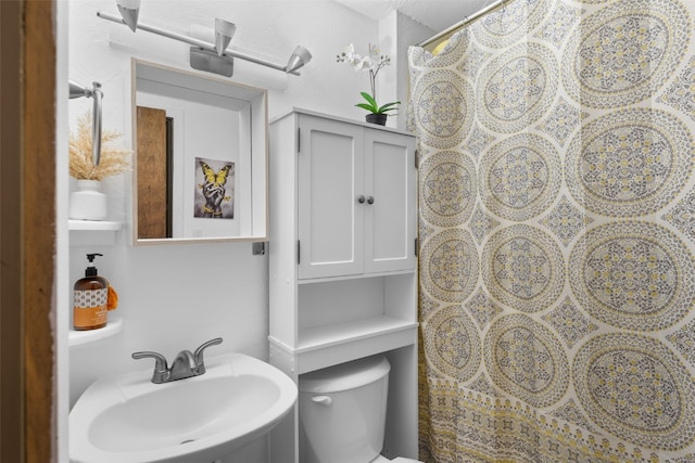 2349 Michigan Hill Rd, Jefferson, CO 80456 - bathroom featuring a sink and toilet