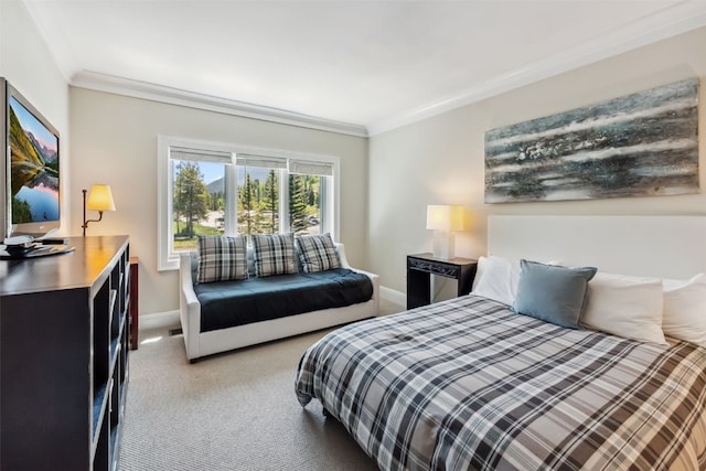 1207 W Keystone Rd Unit 2701, Keystone, CO 80435 - bedroom featuring light carpet and ornamental molding