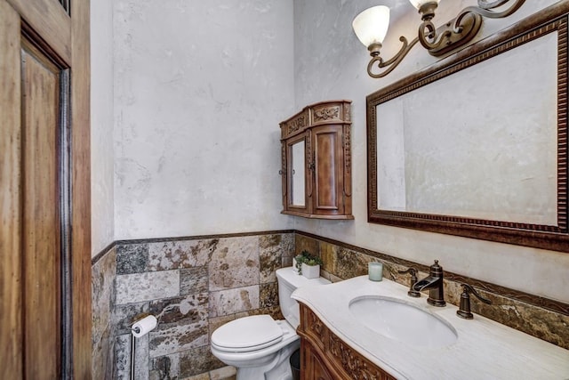 432 Bighorn Cir, Silverthorne, CO 80498 - bathroom with toilet and vanity